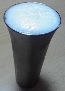 �X�e�����X�@�n�C�{�[���J�b�v�Ƀr�[��